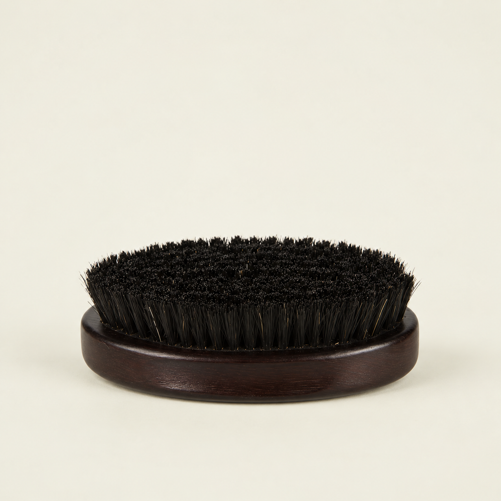 Brosse à barbe Poil de Brute en soies de sanglier, manche bois