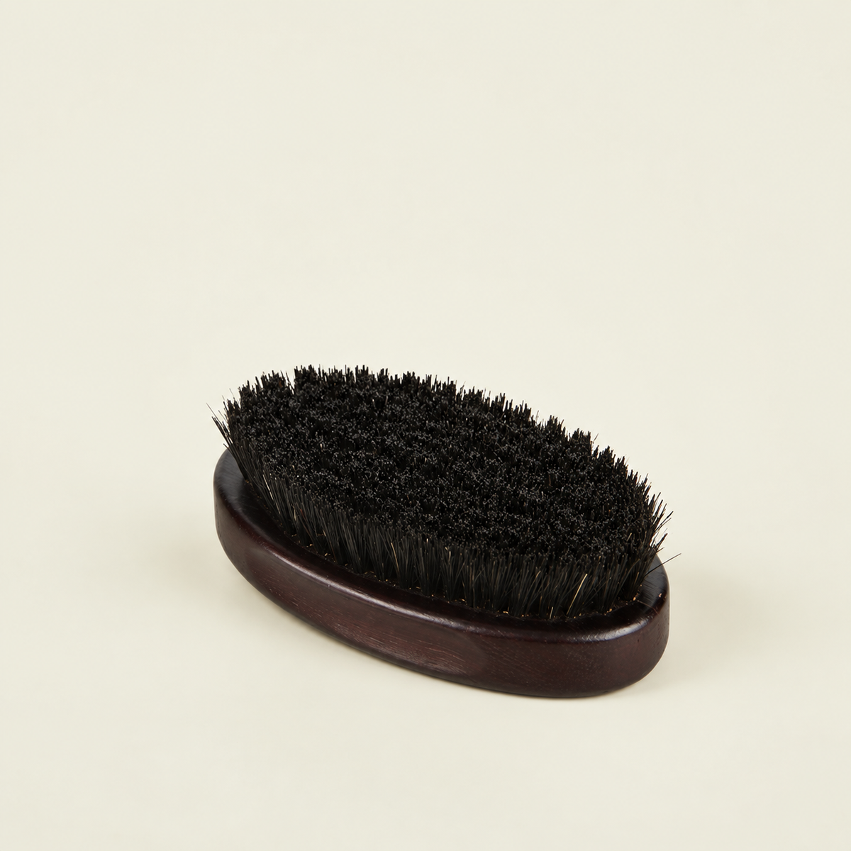 Brosse à barbe Poil de Brute, vue trois-quarts